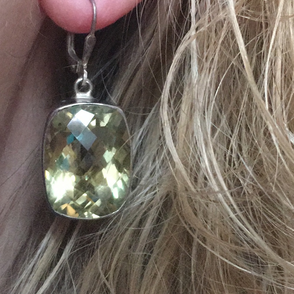 Limone citrine and sterling silver earrings.